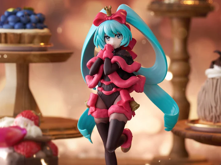Hatsune Miku SweetSweets Noel Raspberry Figure – Exqod Creative Series - Image 5